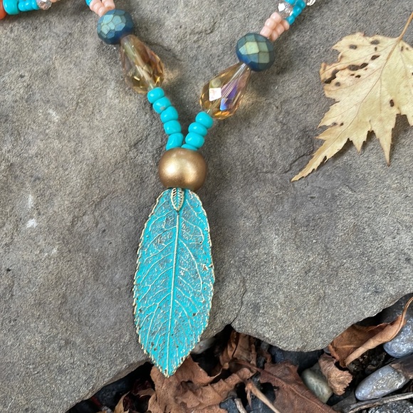 Handmade Boho Necklace Leaf Centre & Peach & Turquoise Beads & Matching Earrings - Picture 7 of 12